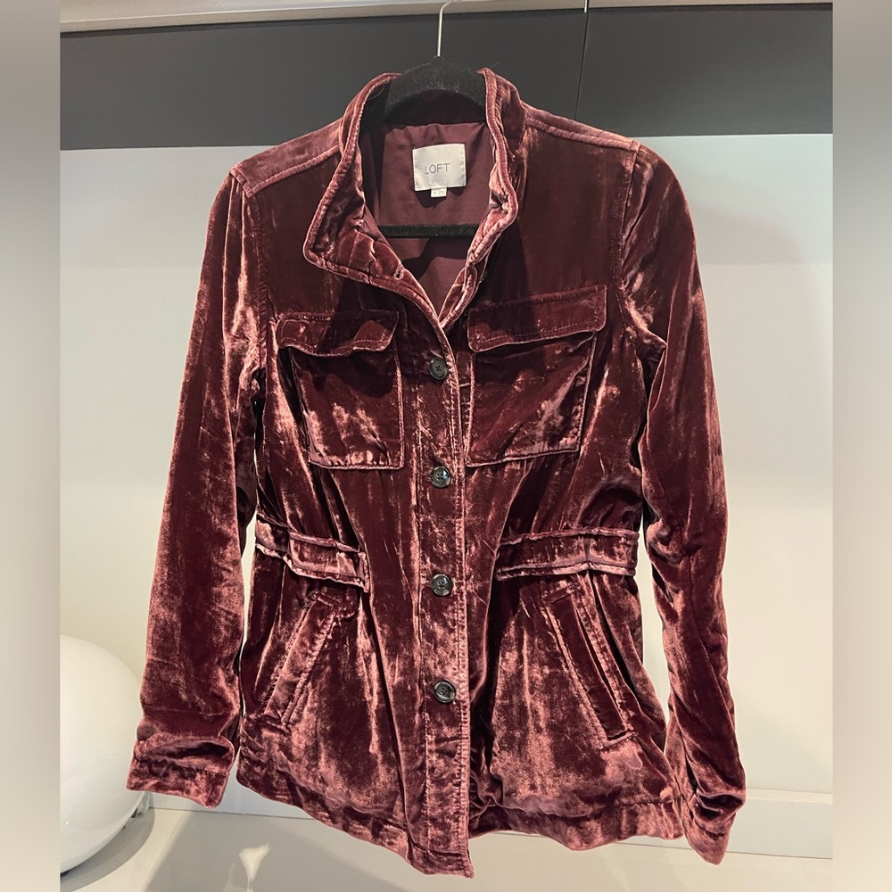 $149 STUNNING Velvet LOFT button Jacket soft mauve Burgandy waist tie XS S
